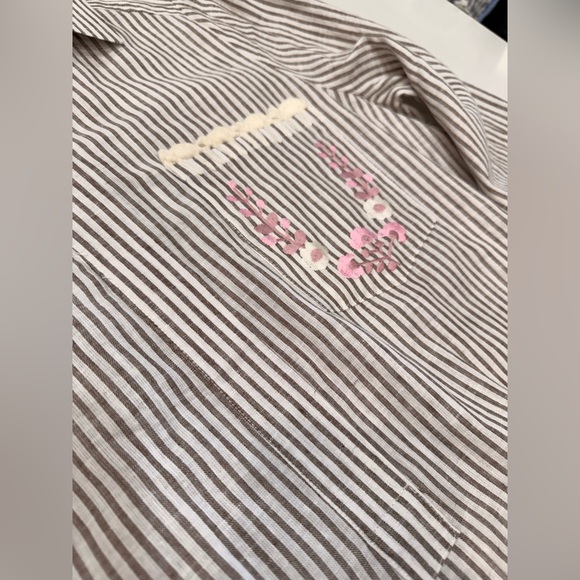 NWOT Tuckernuck Tan Stripe Embroidered Floral Callahan Shirt Dress – Medium - Picture 6 of 12